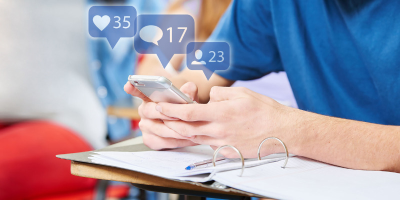 Should You Use Facebook Comments on Your Site?