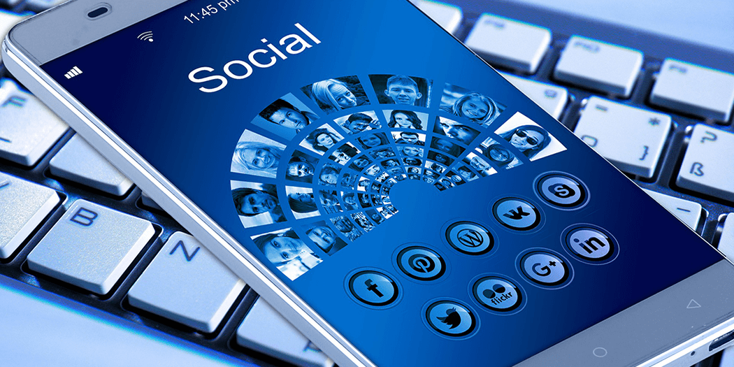 How to Set Up Your Own Social Network (And 2 Platforms to Consider)